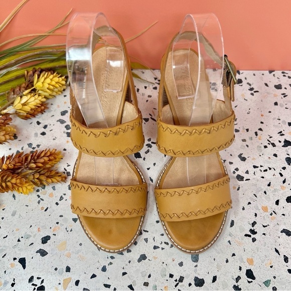 Madewell The Angie Double Strap Tan Block Women’s Leather Heeled Sandals Sz 7.5 - Picture 2 of 9